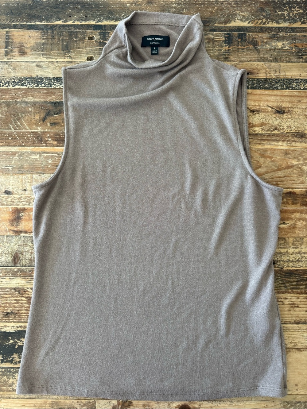 Banana Republic NWT Soft Mocha Sleeveless Turtleneck Tank